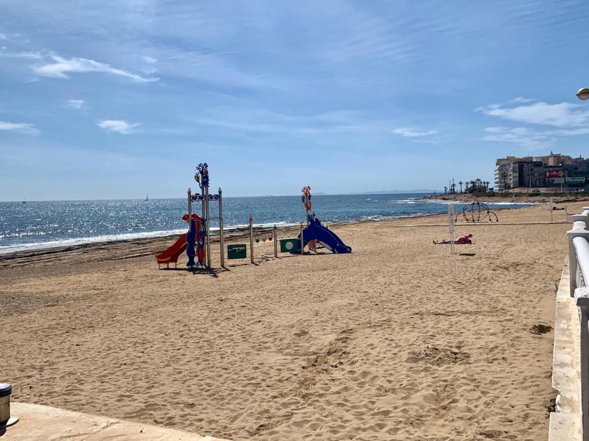 Apartamento Felix De La Fuente Torrevieja Exterior foto